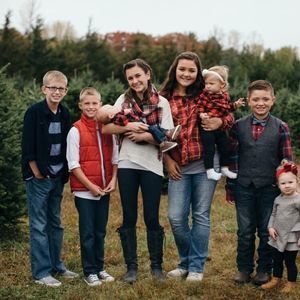 Meet your Posher, Cerrie